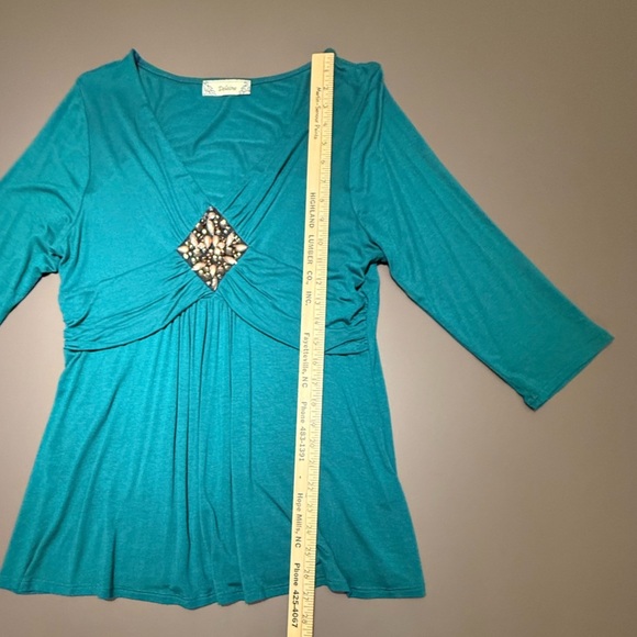 Green/Gold Embellished Front 3/4 Sleeve Blouse Size Large - Picture 7 of 9